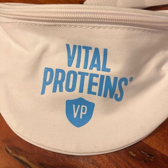 Vital Proteins White Fanny Pack - Picture 2 of 3